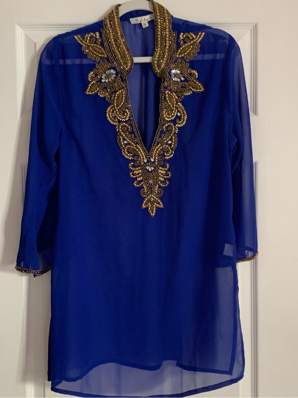 Solitaire brand bohemian embroidered tunic tops in royal blue.Size L
